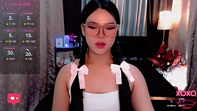 Snapshot of IamRaeganDolls69 chatting on October 6, 2025, 12:19 am IamRaeganDolls69 online show from October 6, 2025, 12:19 am