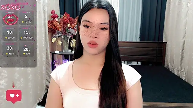 Snapshot of IamRaeganDolls69 chatting on November 18, 2025, 11:15 pm IamRaeganDolls69 online show from November 18, 2025, 11:15 pm