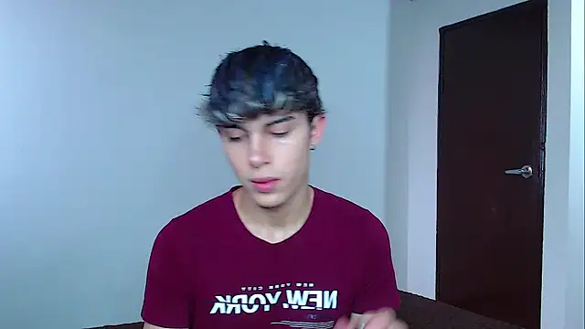 Snapshot of john_vichenso chatting on November 19, 2025, 9:48 pm john vichenso online show from November 19, 2025, 9:48 pm