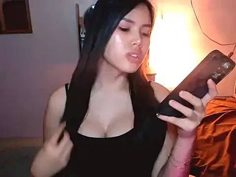 Snapshot of itsAsianFucker chatting on September 17, 2025, 3:24 pm itsAsianFucker online show from September 17, 2025, 3:24 pm