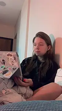 VesnaCrystal online show from March 5, 2026, 2:40 am