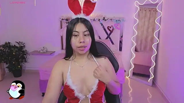 ZURY TAY online show from December 3, 2025, 11:52 am