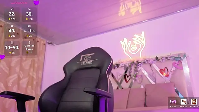 ZURY TAY online show from February 10, 2026, 11:36 am