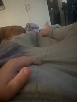 Snapshot of spiderkind98 chatting on September 22, 2025, 5:42 am spiderkind98 online show from September 22, 2025, 5:42 am