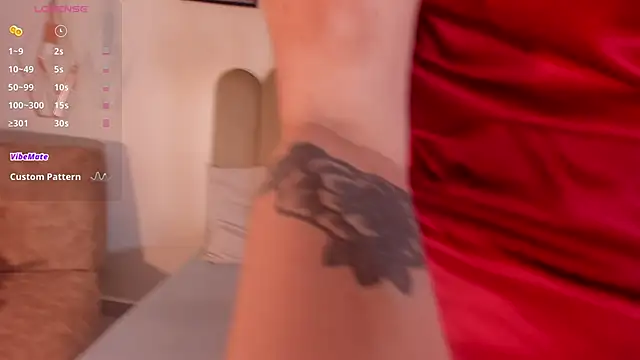 raven black  online show from October 28, 2025, 2:09 pm