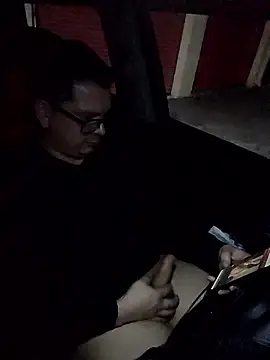 Snapshot of lucho8690 chatting on January 13, 2026, 2:17 am lucho8690 online show from January 13, 2026, 2:17 am