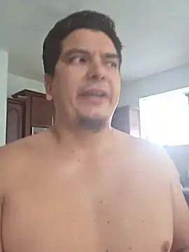 lucho8690 online show from June 10, 2026, 12:59 pm