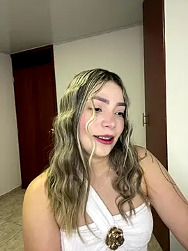 Chantel sam online show from November 4, 2025, 5:06 am