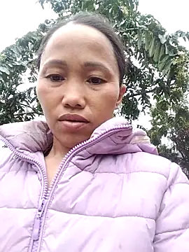 Snapshot of PhamPm70 chatting on March 8, 2026, 2:15 am PhamPm70 online show from March 8, 2026, 2:15 am