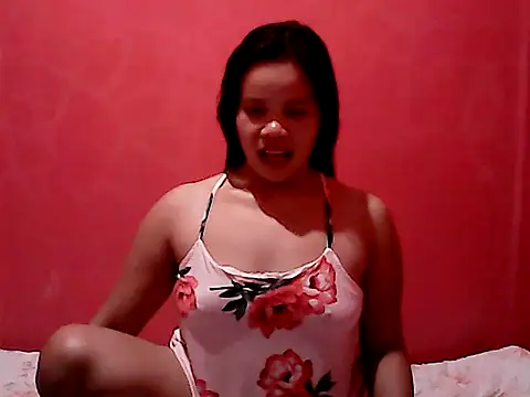 Snapshot of Sexylyka30 chatting on March 8, 2026, 2:21 pm Sexylyka30 online show from March 8, 2026, 2:21 pm