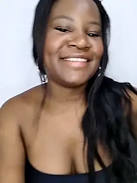 Snapshot of martinabro chatting on December 14, 2025, 1:33 am martinabro online show from December 14, 2025, 1:33 am