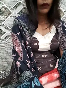 Snapshot of Aarti-kumri chatting on November 17, 2025, 10:26 pm Aarti-kumri online show from November 17, 2025, 10:26 pm