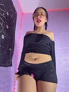 ZeziGamingg online show from January 17, 2026, 7:24 am