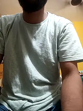 Snapshot of mayur_raaje chatting on April 4, 2026, 6:49 pm mayur raaje online show from April 4, 2026, 6:49 pm