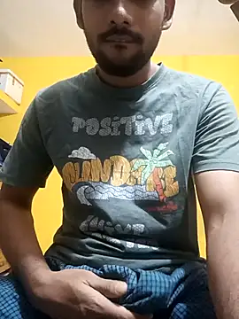 Snapshot of mayur_raaje chatting on April 13, 2026, 7:19 pm mayur raaje online show from April 13, 2026, 7:19 pm