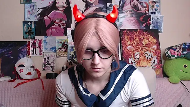 AliceChio online show from December 2, 2025, 7:42 pm