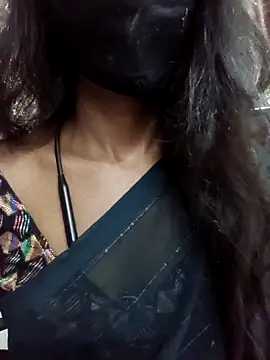 Snapshot of kavya-telugu84 chatting on March 31, 2026, 7:03 pm kavya-telugu84 online show from March 31, 2026, 7:03 pm