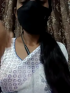 Snapshot of kavya-telugu84 chatting on April 6, 2026, 5:58 pm kavya-telugu84 online show from April 6, 2026, 5:58 pm