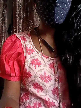 Snapshot of kavya-telugu84 chatting on April 13, 2026, 1:44 am kavya-telugu84 online show from April 13, 2026, 1:44 am