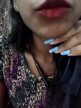 Snapshot of kavya-telugu84 chatting on April 27, 2026, 6:28 pm kavya-telugu84 online show from April 27, 2026, 6:28 pm