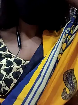 Snapshot of kavya-telugu84 chatting on May 5, 2026, 5:54 pm kavya-telugu84 online show from May 5, 2026, 5:54 pm