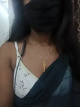 Snapshot of kavya-telugu84 chatting on June 26, 2026, 1:15 pm kavya-telugu84 online show from June 26, 2026, 1:15 pm