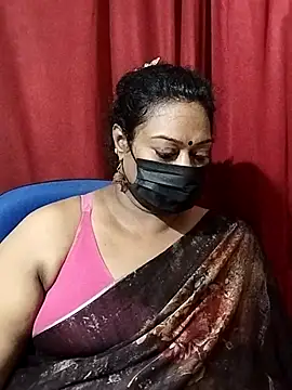 Snapshot of surekha-30 chatting on November 12, 2025, 4:07 pm surekha-30 online show from November 12, 2025, 4:07 pm