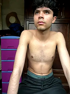 Axel-Mejia online show from November 30, 2025, 9:41 pm