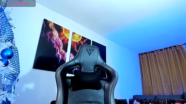 Latin goddsexxx online show from December 18, 2025, 4:18 am