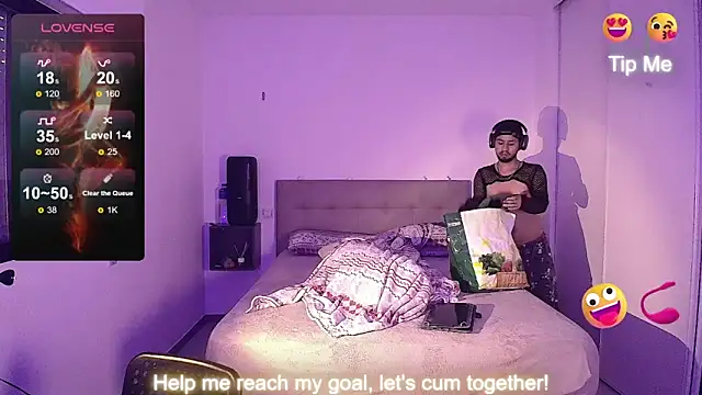 Snapshot of Dimax_xxx chatting on September 25, 2025, 12:20 pm Dimax xxx online show from September 25, 2025, 12:20 pm