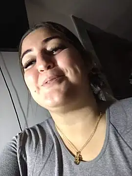 barbielamaravilla11 online show from December 1, 2025, 2:11 pm