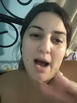 Snapshot of barbielamaravilla11 chatting on February 9, 2026, 3:43 am barbielamaravilla11 online show from February 9, 2026, 3:43 am