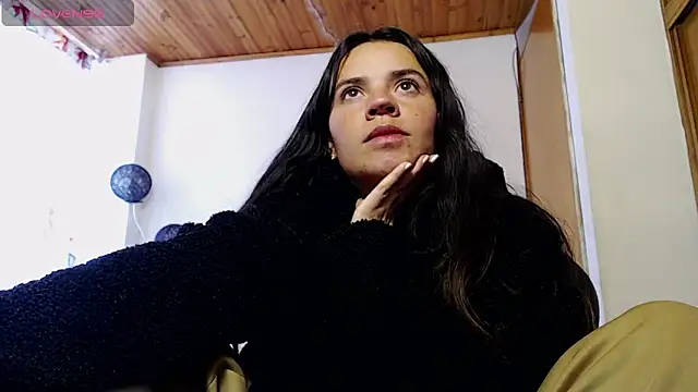 Skylar Serenity online show from October 30, 2025, 7:47 pm