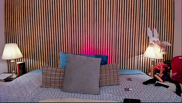 keeyla stone online show from February 7, 2026, 11:30 pm