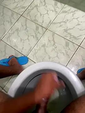 Snapshot of Kaua11225 chatting on November 5, 2025, 5:57 pm Kaua11225 online show from November 5, 2025, 5:57 pm