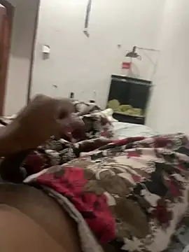 Snapshot of Kaua11225 chatting on January 11, 2026, 9:31 pm Kaua11225 online show from January 11, 2026, 9:31 pm