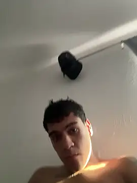 Snapshot of Mexican_boy_21 chatting on September 13, 2025, 12:10 am Mexican boy 21 online show from September 13, 2025, 12:10 am