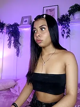 theLayla DH online show from October 14, 2025, 8:53 pm