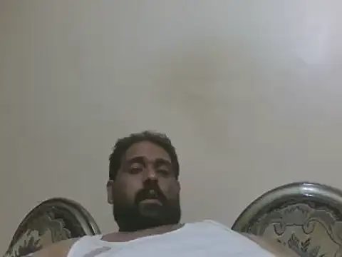 elpoop7305 online show from November 10, 2025, 11:15 pm