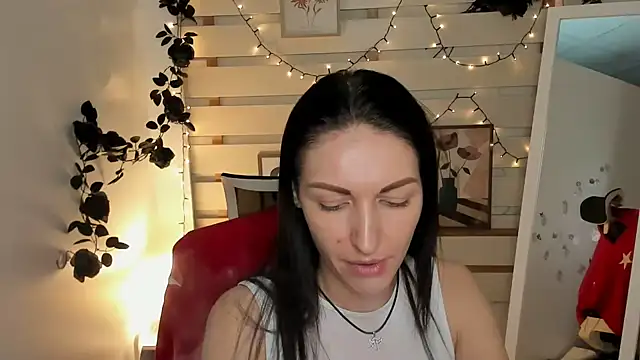 Aurora Loveu online show from February 13, 2026, 10:28 pm