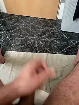 geilheit12 online show from December 3, 2025, 11:52 am