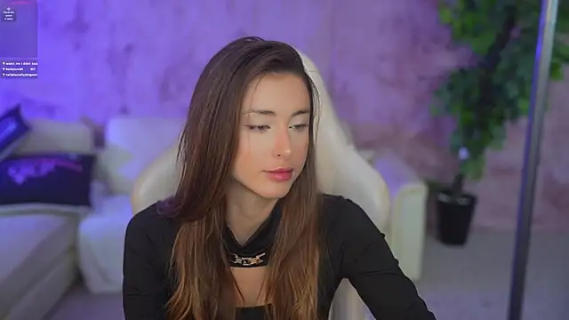 Snapshot of Luna_secretgirl chatting on October 15, 2025, 7:08 am Luna secretgirl online show from October 15, 2025, 7:08 am