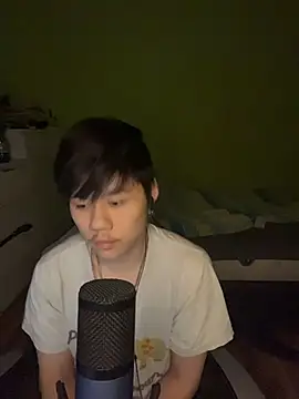 Kingpowerlittel online show from February 6, 2026, 8:01 pm