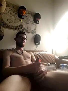 Snapshot of DonMichael chatting on October 10, 2025, 2:43 am DonMichael online show from October 10, 2025, 2:43 am