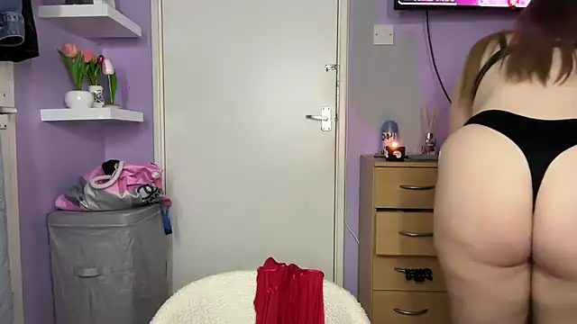 Snapshot of SexySashaxox chatting on April 15, 2026, 6:37 pm SexySashaxox online show from April 15, 2026, 6:37 pm