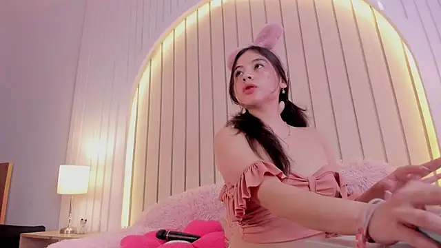 Snapshot of ameliiaa_smith chatting on October 2, 2025, 12:50 am ameliiaa smith online show from October 2, 2025, 12:50 am