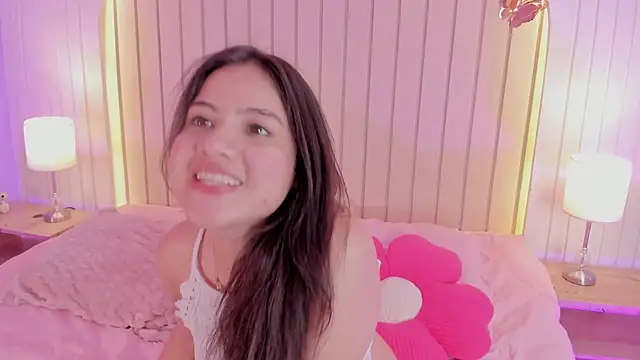 Snapshot of ameliiaa_smith chatting on October 18, 2025, 11:16 pm ameliiaa smith online show from October 18, 2025, 11:16 pm