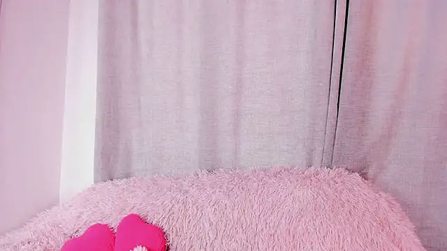 Snapshot of ameliiaa_smith chatting on November 28, 2025, 8:44 pm ameliiaa smith online show from November 28, 2025, 8:44 pm