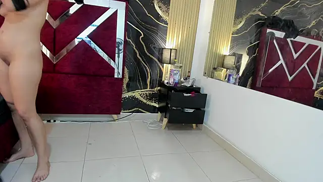 VioletRose as online show from November 30, 2025, 8:07 am