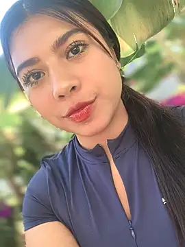 Snapshot of charlotte_queen1320 chatting on November 7, 2025, 7:03 pm charlotte queen1320 online show from November 7, 2025, 7:03 pm